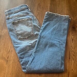 Universal Thread Women’s Button Fly Hi Rise Straight Jeans 8R